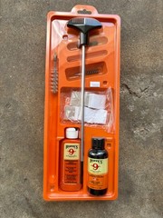 HOPPES PISTOL CLEANING KIT 9/38/380/357 (HOPPC038B) Hopes No. 9 Oil 1003