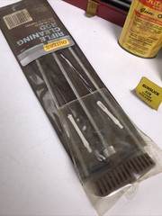 Vintage Outers Gunslick Rifle Kit No. 477 Tin Gun Cleaning Kit 22 Caliber 420
