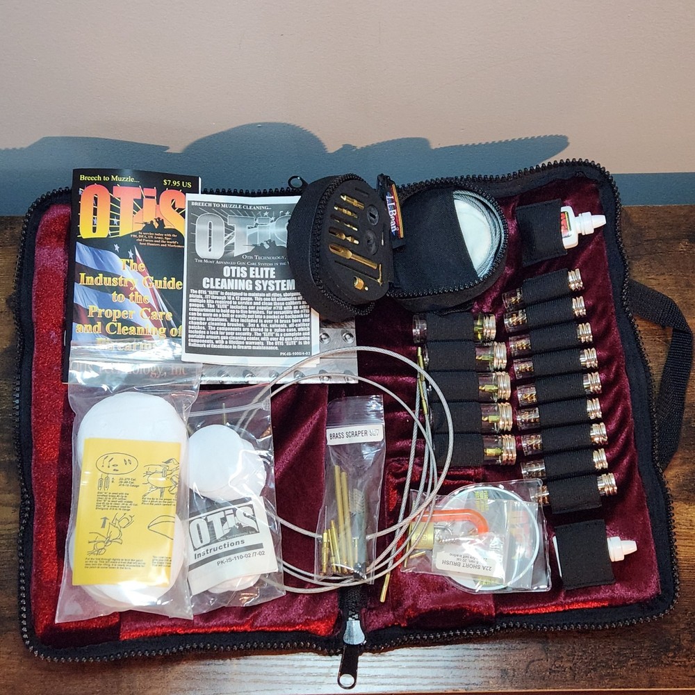 Otis Elite Universal Cleaning System PK‑IS‑1000/4‑03 w/ L.L.Bean Storage Bag