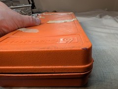 Hoppes 9 Old Vintage Gun Cleaning Kit & Storage Box Nice Orange Hard Case c1980s
