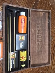Hoppe’s No. 9 Elite Gun Cleaning Kit Bore Cleaner, Lubricant Oil Patches