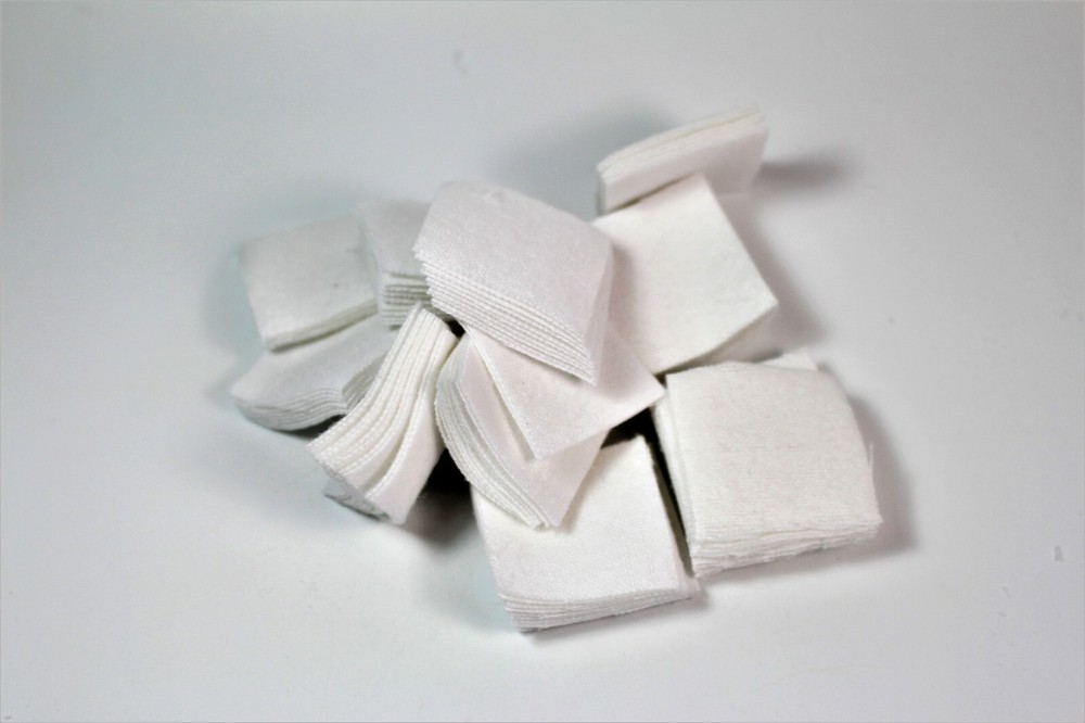 .308/.270-.35 CAL/7-8MM DRY 1 5/16″ SQUARE COTTON PATCHES QTY. 100 / EMSS2042