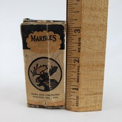 Vintage NOS Marble’s Gun Cleaning Patches Box .22 & .25 cal Marble Arms Corp