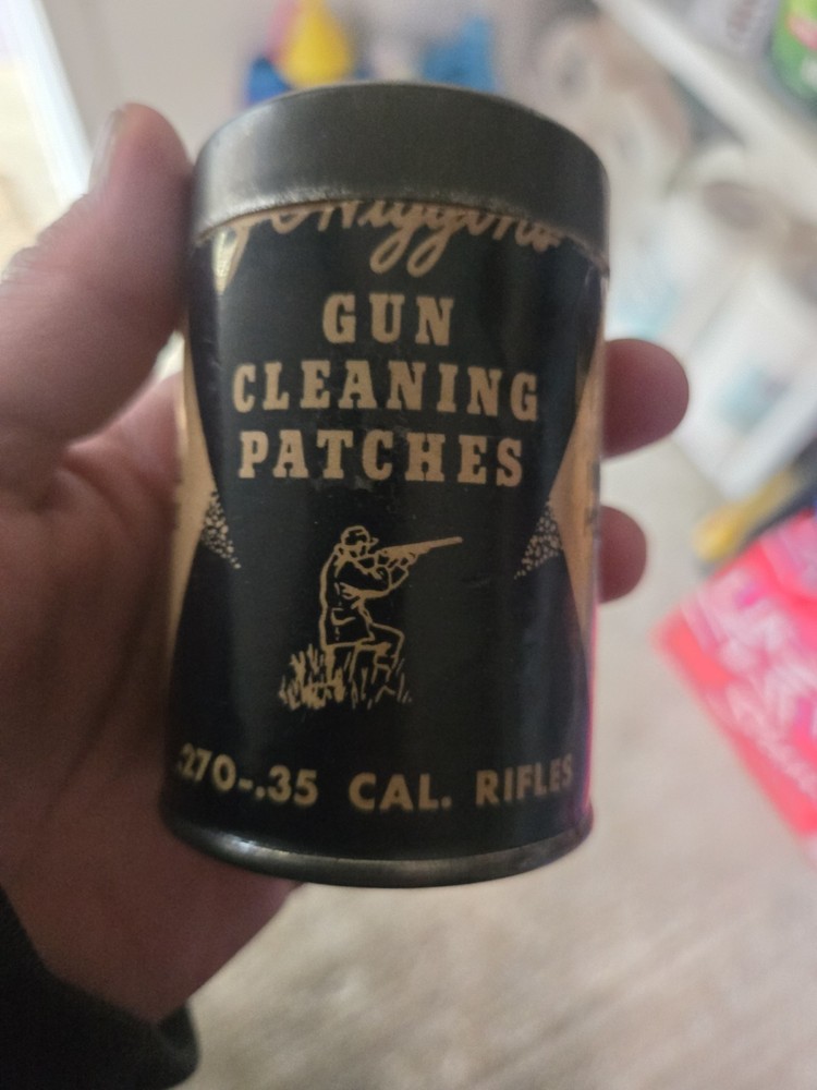 Sears Roebuck J.C. Huggins Gun Cleaning Patches Tin Mostly Full Rifle Barrel
