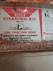 Vintage Red Rusty Metal Tin OUTERS GUNSLICK RIFLE KIT 22 cal. Tin Only No. 477