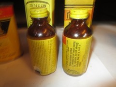 Vintage Outers 445 Gun Handy Oiler Oil Can Cleaning Solvent AND GUN OIL BOTTLE