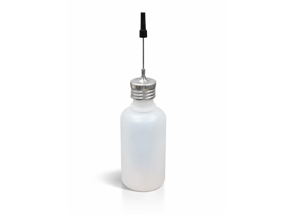 MidwayUSA Metal Lid Gun Oil Bottle with Needle Tip 1 oz