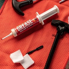 Synthetic All Weather Gun Grease High Tech Lubricant 10cc Syringe