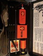 Vintage Hoppe’s No. 9 .22 Caliber Rifle Gun Cleaning Kit Model U22 Case Solvent
