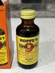 Hoppe’s 2 oz. No. 9 Gun Bore Cleaner Glass Bottle New!