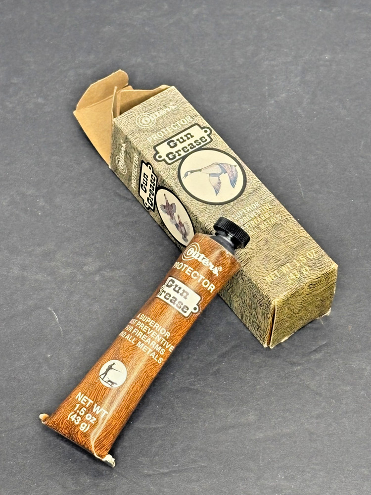 VTG. Unopened NOS Outers Protector Gun Grease READ (2F)