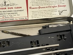 Vtg Outers Gunslick Rifle Cleaning Kit No. 477 .22 Cal In Red Metal Case