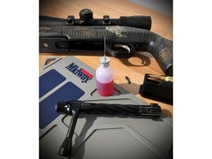 MidwayUSA Metal Lid Gun Oil Bottle with Needle Tip 1 oz