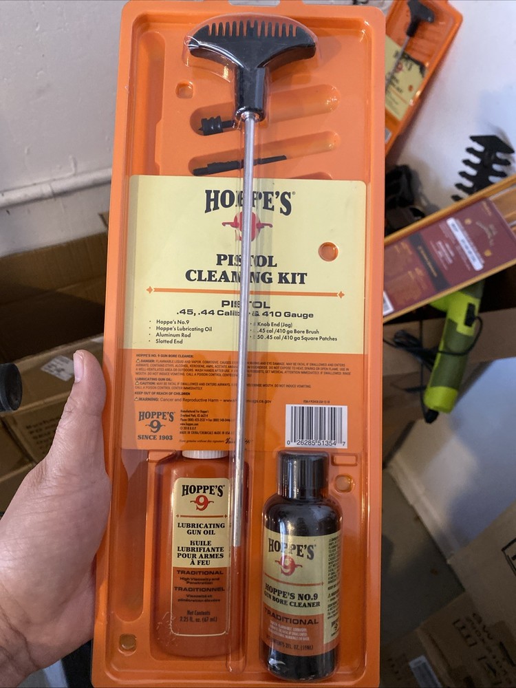 Hoppe’s Pistol Cleaning Kit .44/.45 Caliber 410 Gauge Clamshell PC045B