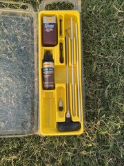 Outers 46200 Universal Gun Cleaning Kit FC86A-2Q1761 (Missing Nitro Solvent)