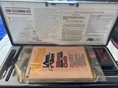 Kleen Bore Rifle Cleaning Kit Model K-209 L@@KS Good 41-45 VERY NICE!