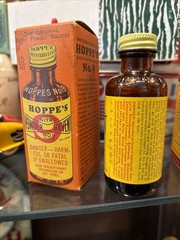 Vintage Hoppe’s No. 9 Nitro Powder Solvent Bottle Partial Contents Original Box