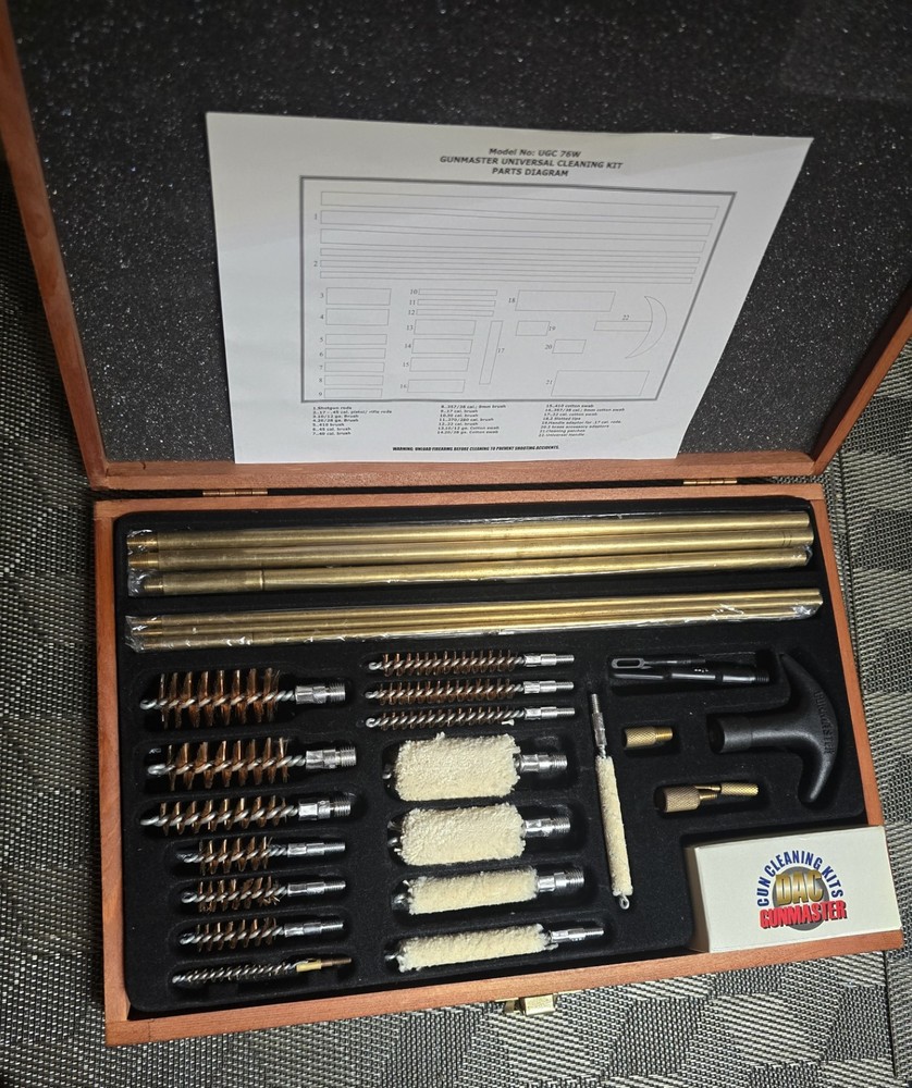 Vintage Gunmaster Universal Gun Cleaning Kit UGC 76W in Wood Box-Unused