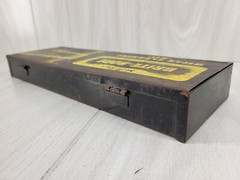 Vintage Mill Run Brite Bore Cleaning Kit EMPTY METAL TIN CASE