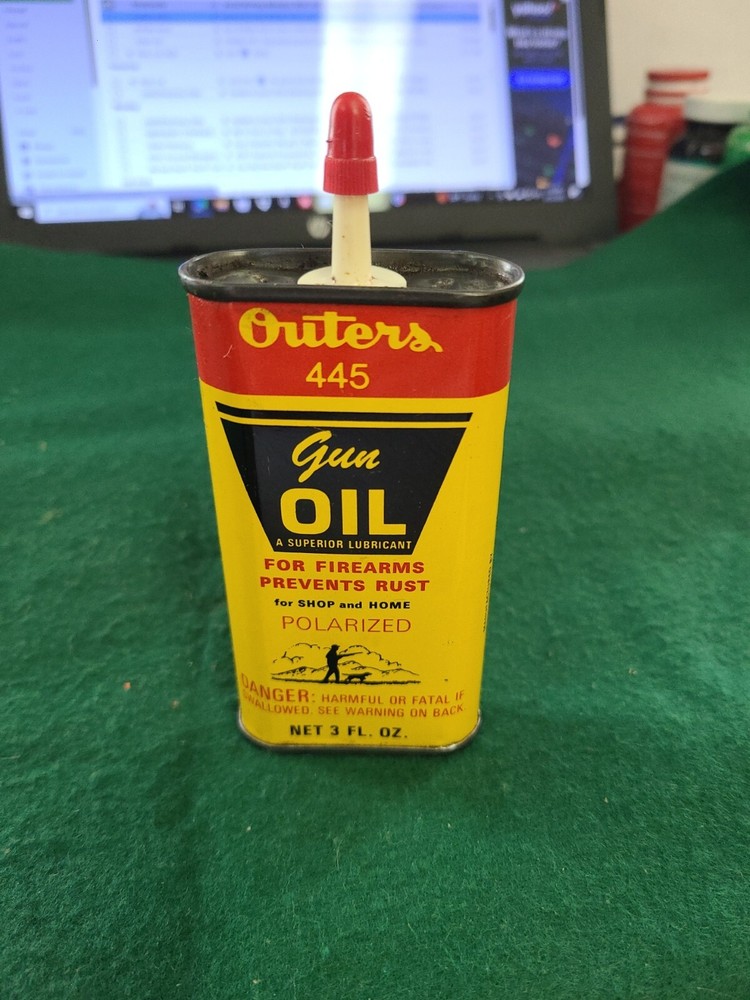 Vintage Outers 445 Gun Oil Oval 3 Oz
