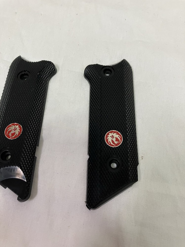 Ruger Grips For Mark IV, Black Polymer W/ Red Ruger Medallion NEW .22 NIP NOS
