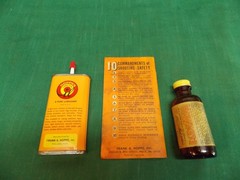Vtg lot of HOPPE’S #9 gun cleaning EMPTY bottle oil tin can, Cleaning manual