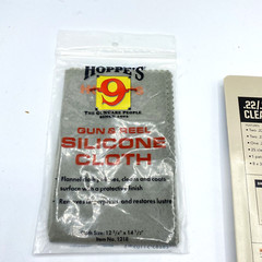 Field & Stream .22 Caliber Cleaning Kit & Hoppe”s Gun & Reel Silicone Cloth