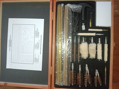 Gunmaster 42 Piece Deluxe Universal Cleaning Kit Wood Case Winchester univers