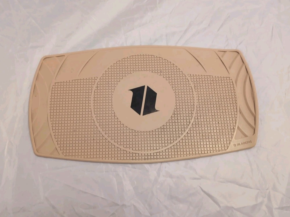 Blade HQ Tan Takedown Mat – Knife, Gun, Toys, & Hobbies