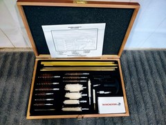 💥Winchester Universal Gun Cleaning Kit Rods Brushes Patches Swabs Wood Box💥