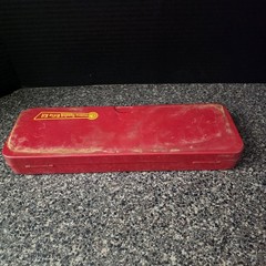 Vintage Outers Gunslick No 477 Rifle Cleaning Kit Steel Case Red Made In USA