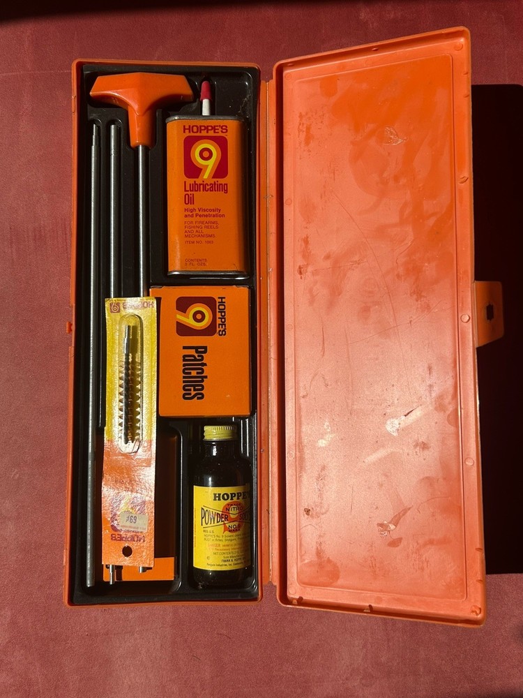 Hoppes 9 Gun Cleaning Kit Vintage With Storage Box Orange ~“