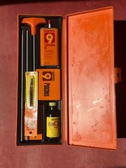 Hoppes 9 Gun Cleaning Kit Vintage With Storage Box Orange ~“