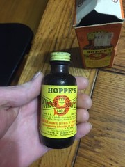VINTAGE HOPPE’S NITRO POWDER SOLVENT #9 GLASS BOTTLE & ORIGINAL BOX HALF FULL