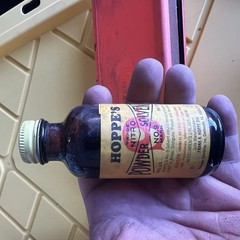 Vintage Hoppe’s No. 9 Gun Cleaning Kit-Orng Case Half Full Bottle Missing 1 Rod