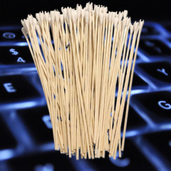 Cotton Swabs To Clean Jewelry Guns Pets Ears Key Boards Cameras 100 Pcs 6 Inch