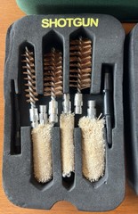 NEW! Remington Universal Fast Snap Gun Cleaning Kit w/ Green Case