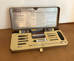 OUTERS DELUXE GUN CLEANING KIT RIFLES, SHOTGUN, PISTOL & REVOLVER
