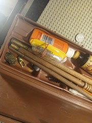 Vintage Hoppes Gun Cleaning Kit-Brown Plastic Case for Rifle Shotgun