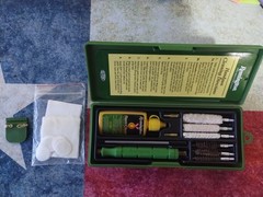 REMINGTON #18434 CLEANING KIT FOR HANDGUNS 22 38 9MM 45 CALIBER