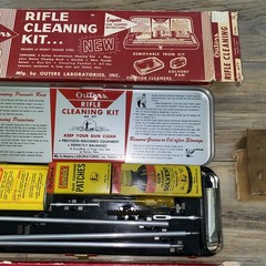 Vintage Outers Gunslick Rifle Gun Kit #477 30 & 22 Cal Red Metal Box Made In USA
