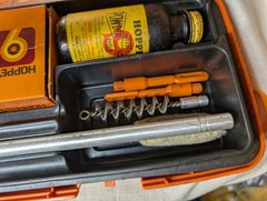 Hoppes 9 Old Vintage Gun Cleaning Kit & Storage Box Nice Orange Hard Case c1980s