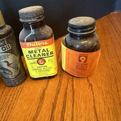 Lot Vintage HOPPE’S And OUTERS Gun Cleaning items – Solvent, Oil, Cloth And More