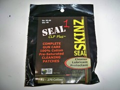 SEAL 1 GUN CLEANING PATCHES – .22 – .270 CAL – SEAL SKINZ BORE PATCHES – 40 Pack
