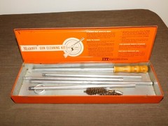 VINTAGE MARBLE METAL BOX GUN CLEANING RIFLE KIT