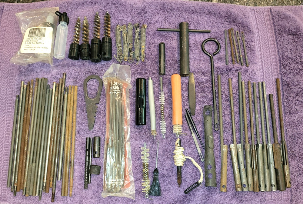 MILITARY CLEANING LOT