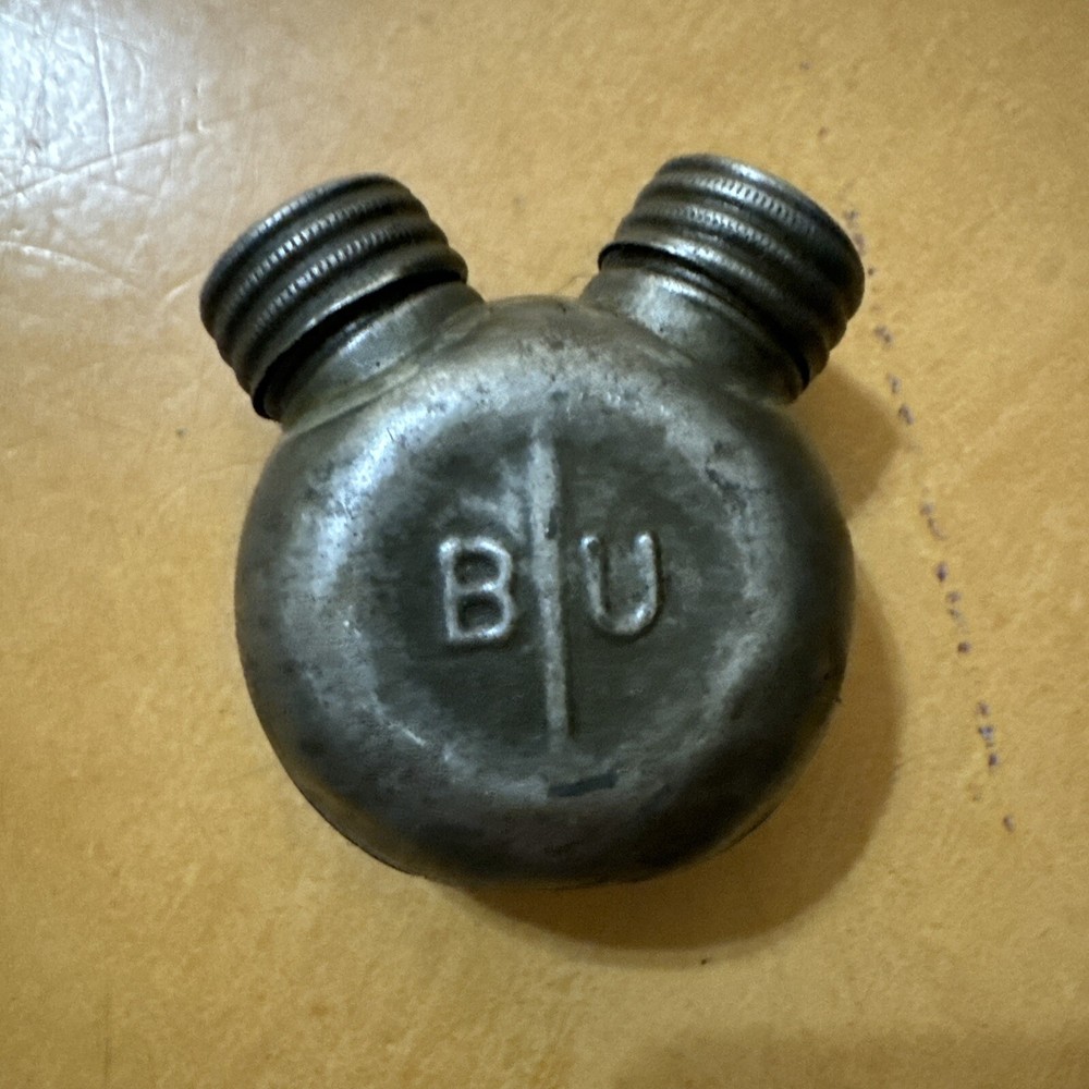 1x Surplus Romanian (cugir) Military Oil Double Spout Bottle B U Sks 7.62 X39mm