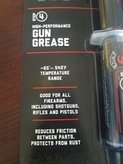 Hoppe’s Black Gun Grease Synthetic Polymer Formula 12cc Syringe # HBGG New