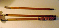 38″ ANTIQUE WOODEN/BRASS RIFLE CLEANING ROD…NO MAKER–GOOD CONDITION