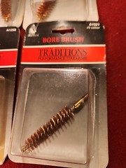 Traditions A1258,Fouling Scraper, 10-32 Threads, New on Card 3-A1521 Bore Brush